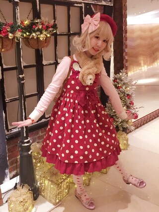 Reika玲華 is wearing Angelic Pretty
