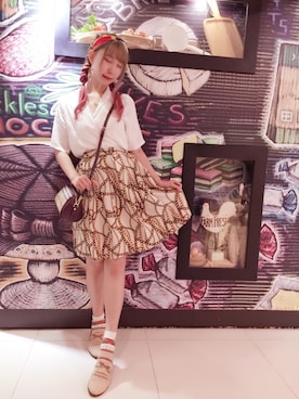 「BURBERRY（バーバリー）のアイテム（バッグ、ブラウン系）」を使った、Reika玲華さん（レディース・163cm）の夏コーディネート