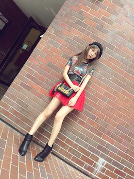 「MOSCHINO（モスキーノ）のアイテム（バッグ、ブラック系）」を使った、Reika玲華さん（レディース・163cm）の秋コーディネート