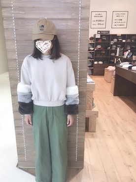 「mode」｜「アイテム（帽子）」を使った、14+ コクーンシティ店 スタッフさん（レディース・160cm）の冬コーディネート