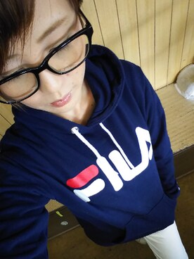 「Avail（アベイル）のアイテム（Hoodies、ブルー系）」を使った、nishiyamaさん（レディース・155cm）の秋コーディネート