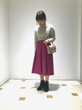 「a.v.v（アーヴェヴェ）のアイテム（バッグ）」を使った、RISAさん（レディース・151cm）の秋コーディネート