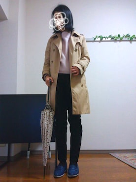 「傘」｜「アイテム（トレンチコート）」を使った、iMaizuさん（レディース・162cm）の春コーディネート
