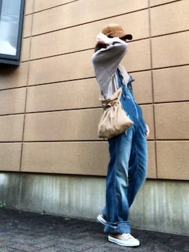 「Johnbull Private labo（ジョンブルプライベートラボ）のアイテム（サロペット/オーバーオール）」を使った、Atsukoさん（レディース・153cm）の秋コーディネート