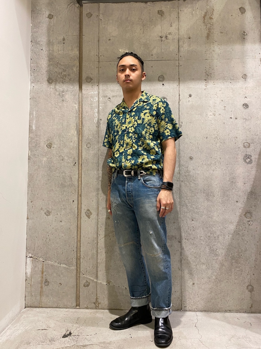 naissance ネサーンス　花柄 半袖シャツ 総柄シャツ naissance ネサーンス花柄 半袖シャツ 総柄シャツ