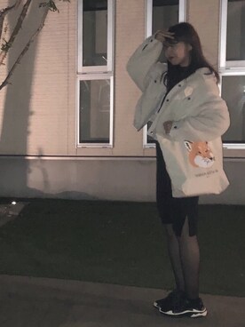 「ZARA（ザラ）のアイテム（ジャケット/アウター、ベージュ系）」を使った、りんりんさん（レディース・160cm）の春コーディネート
