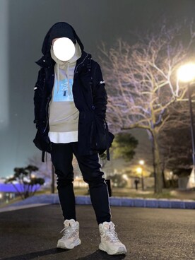 モッズコートを使った ベージュスニーカー のメンズコーディネート一覧 Wear