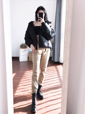 「PULL&BEAR（プルアンドベア）のアイテム（ブーツ）」を使った、YannisYan美璨さん（レディース・168cm）の冬コーディネート
