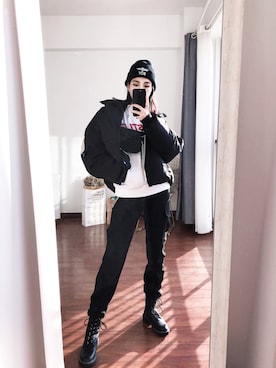 「PULL&BEAR（プルアンドベア）のアイテム（ブーツ）」を使った、YannisYan美璨さん（レディース・168cm）の冬コーディネート
