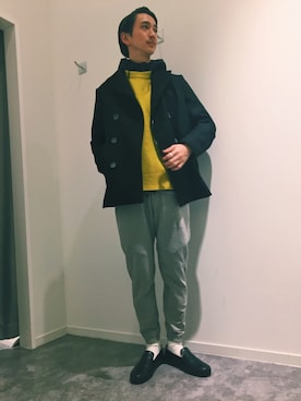 「スポーツミックス」｜「アイテム（ピーコート）」を使った、澤田蒼平さん（メンズ・177cm）の秋コーディネート
