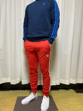 「アディダスコーデ」｜「アイテム（スウェット）」を使った、はちさん（メンズ・169cm）の春コーディネート