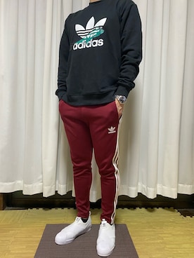 「アディダスコーデ」｜「アイテム（スウェット）」を使った、はちさん（メンズ・169cm）の春コーディネート
