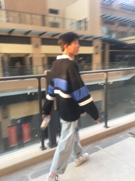 「VANS（バンズ）のアイテム（パーカー）」を使った、洲洲さん（メンズ・172cm）の冬コーディネート