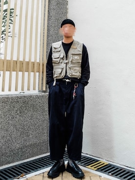 「initial（イニシャル）のアイテム（シューズ）」を使った、notrobotさん（メンズ・177cm）の春コーディネート
