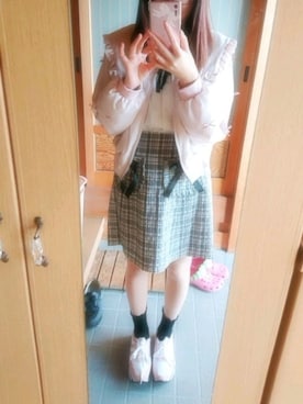 「Ank Rouge（アンクルージュ）のアイテム（ブルゾン、ピンク系）」を使った、ま つ りさん（レディース・162cm）の春コーディネート