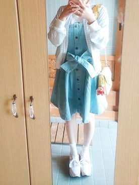 「E hyphen world gallery（イーハイフンワールドギャラリー）のアイテム（ブルゾン、ブルー系）」を使った、ま つ りさん（レディース・162cm）の春コーディネート