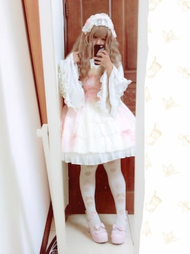 「BABY,THE STARS SHINE BRIGHT（ベイビーザスターズシャインブライト）のアイテム（ワンピース、ピンク系）」を使った、アンナ✨さん（レディース・160cm）の冬コーディネート