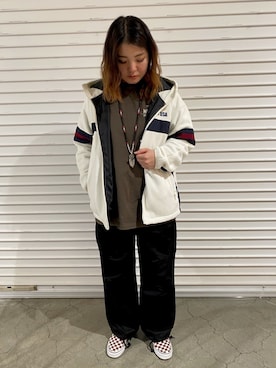 「AVIREX（アヴィレックス）のアイテム（その他アウター）」を使った、halnoさん（レディース・158cm）の秋コーディネート