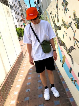 「Champion（チャンピオン）のアイテム（クラッチバッグ）」を使った、りょうさん（メンズ・176cm）の夏コーディネート