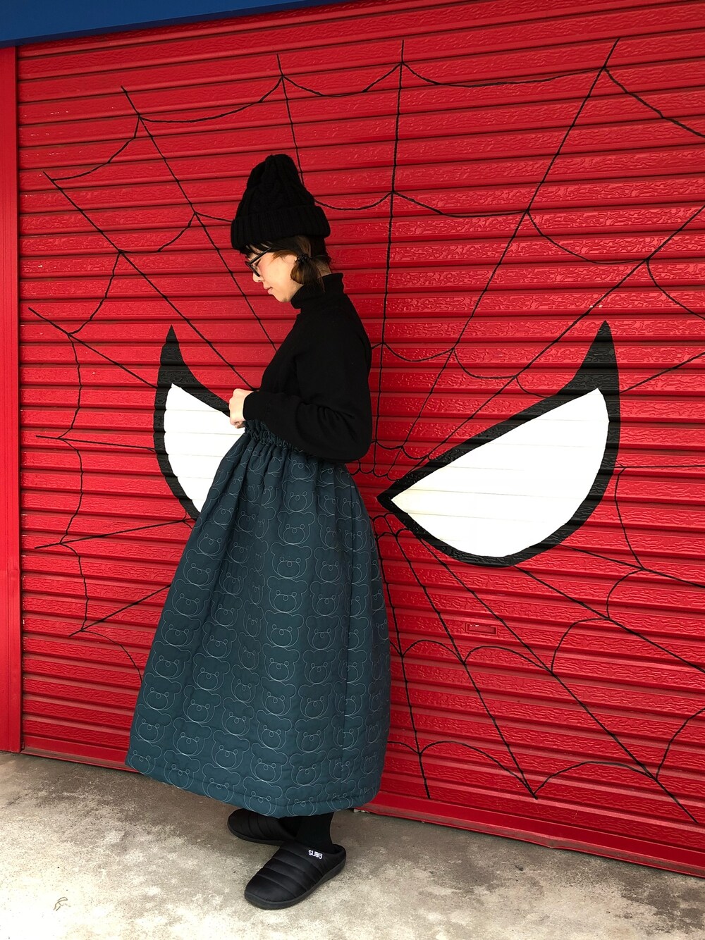 「キルティングスカート、ハンドメイド、handmade、アクロンmade、黒タイツ、スカート」｜「GUのリブニット（ニット/セーター、ブラック系）」を使った、アクロン🚛🎶さん（レディース・164cm）の冬コーディネートの1枚目の写真