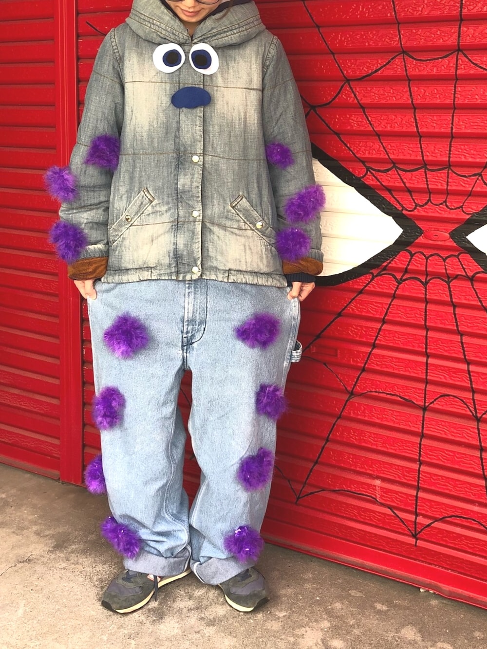 「wearhalloween2017、モンスターズインク、ハロウィン、仮装、コスプレ、デニムオンデニム、目を細めて見てください、サリー」｜「mercibeaucoup,のデニワタ（デニムジャケット、ブルー系）」を使った、アクロン🚛🎶さん（レディース・164cm）の秋コーディネートの1枚目の写真