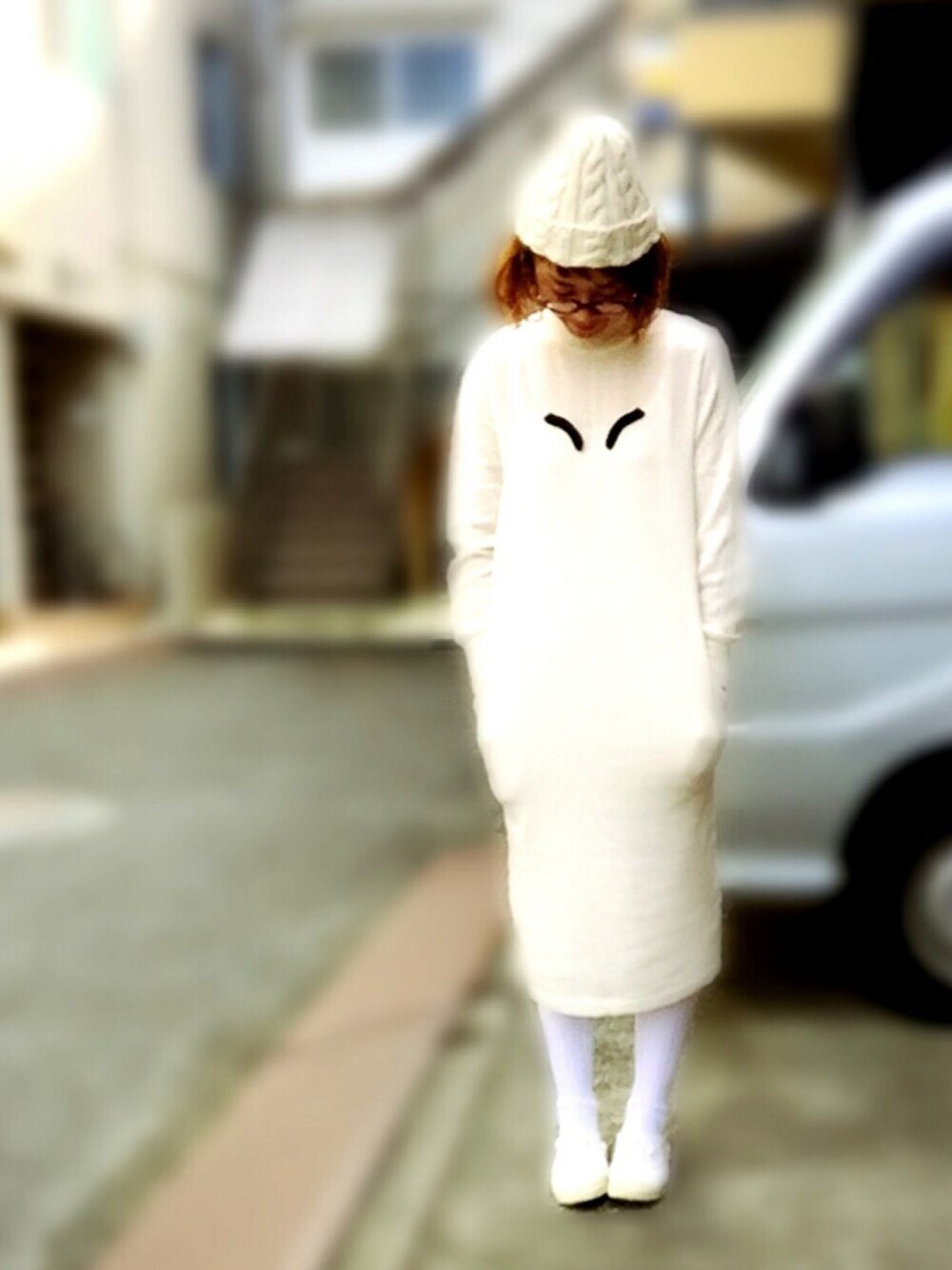 「WEAR HALLOWEEN 2016、シンプル、オールホワイト、ワントーンコーデ、ハロウィン、ゲゲゲの鬼太郎、目を細めて見てください、一反木綿」｜「LEPSIMの【WEB限定特別価格】ハイネックミディワンピース　556648（ワンピース、ホワイト系）」を使った、アクロン🚛🎶さん（レディース・163cm）の秋コーディネートの1枚目の写真