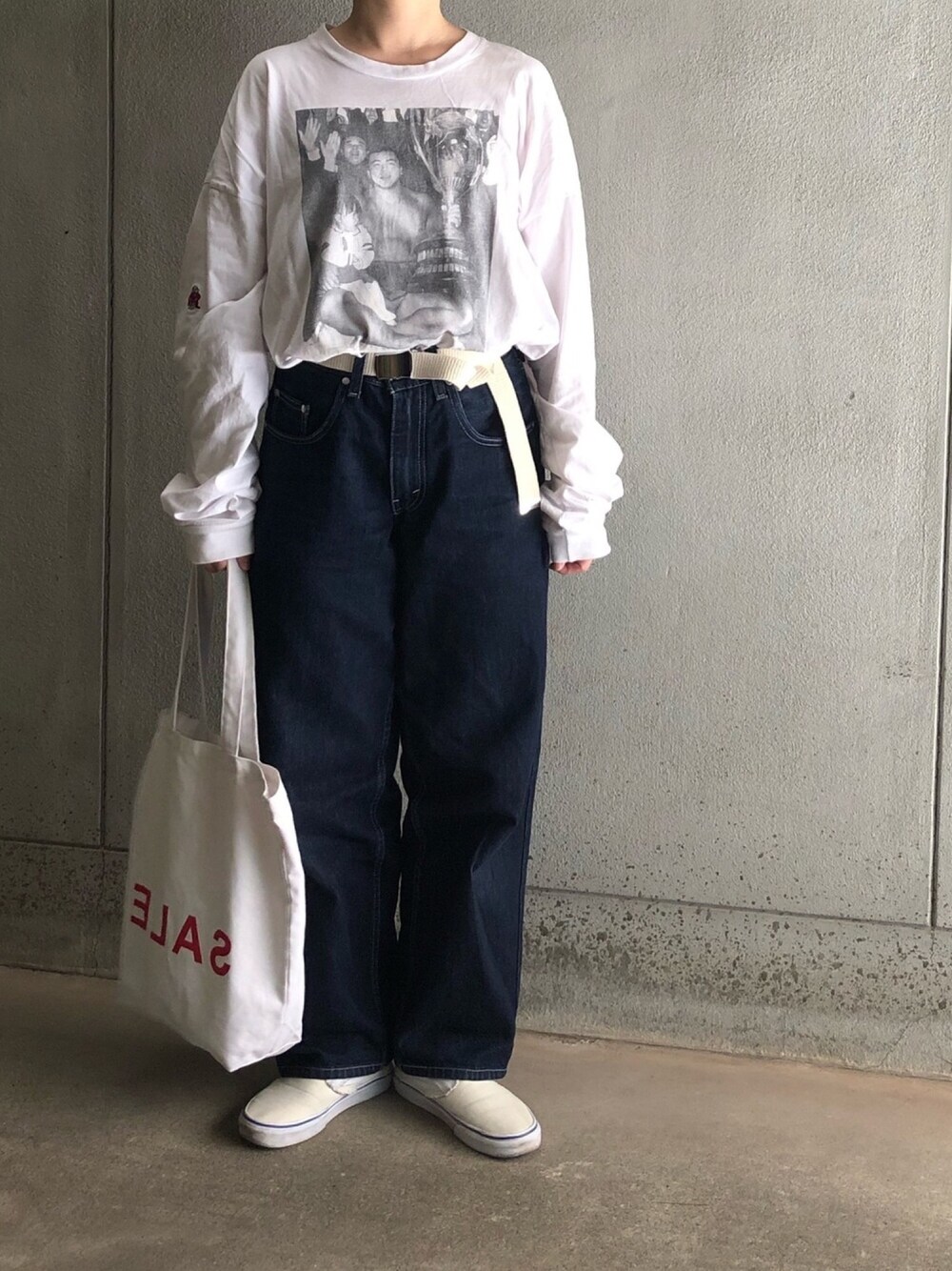 「シンプル、トートバッグ、カジュアル、デニムコーデ、ロンT、千代の富士、しんご」｜「RICHARDSONの【Richardson】CHIYONOFUJI LONG SLEEVE TEE（Tシャツ/カットソー、ホワイト系）」を使った、アクロン🚛🎶さん（レディース・164cm）の春コーディネートの1枚目の写真
