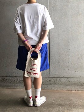 「TIMEX（タイメックス）のTIMEX × BEAMS / 別注 アトランティス 100 デジタル ウォッチ（アナログ腕時計）」を使った、アクロン🚛🎶さん（レディース・164cm）の夏コーディネート