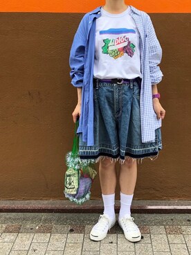 「TIMEX（タイメックス）のTIMEX × BEAMS / 別注 アトランティス 100 デジタル ウォッチ（アナログ腕時計）」を使った、アクロン🚛🎶さん（レディース・164cm）の夏コーディネート