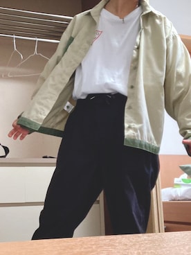 「Guess（ゲス）のアイテム（スウェット）」を使った、REyさん（メンズ・152cm）の春コーディネート