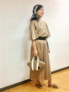 「UNTITLED（アンタイトル）のアイテム（サンダル）」を使った、UNTITLEDさん（レディース・163cm）の春コーディネート