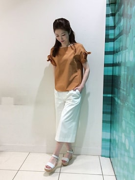「UNTITLED（アンタイトル）のアイテム（チノパンツ）」を使った、UNTITLEDさん（レディース・167cm）の夏コーディネート