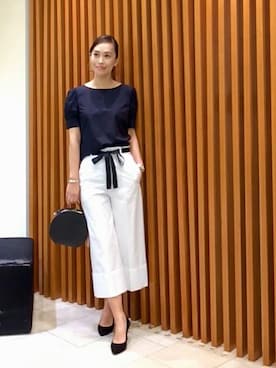 「UNTITLED（アンタイトル）のアイテム（ハンドバッグ）」を使った、UNTITLEDさん（レディース・169cm）の春コーディネート