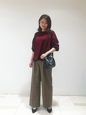 「UNTITLED（アンタイトル）のアイテム（パンツ）」を使った、UNTITLEDさん（レディース・162cm）の秋コーディネート