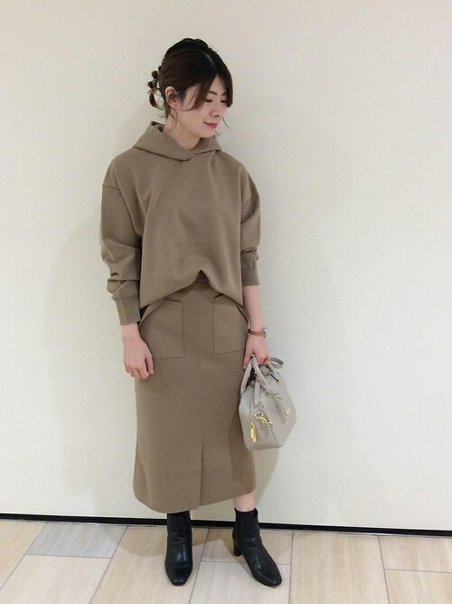 UNTITLED（アンタイトル）の「ソランドウールニットプルパーカー