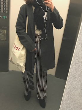 「AS KNOW AS PINKY（アズノゥアズピンキー）のアイテム（チェスターコート）」を使った、yuiさん（レディース・155cm）の冬コーディネート