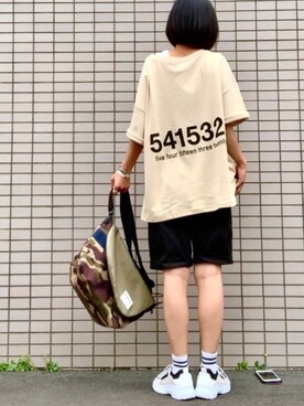 なな☺︎さんの「WEARISTA Deco × INTER FACTORY　ロゴプリントビッグTシャツ」を使ったコーディネート