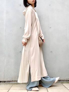 「MAYSON GREY（メイソングレイ）の【socolla】バックプリーツワンピース（ワンピース）」を使った、なな☺︎さん（レディース・155cm）の春コーディネート