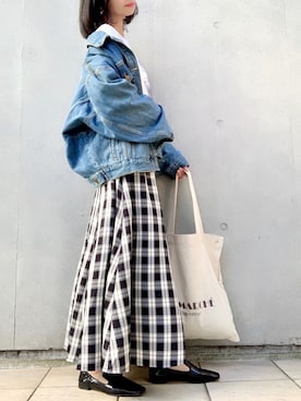 「グラフィックＴ」｜「アイテム（デニムジャケット）」を使った、なな☺︎さん（レディース・155cm）の春コーディネート