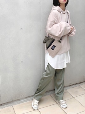 「reca（レカ）のアイテム（ショルダーバッグ）」を使った、なな☺︎さん（レディース・155cm）の秋コーディネート