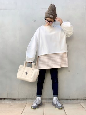 「スキニーデニム」｜「アイテム（チュニック）」を使った、なな☺︎さん（レディース・155cm）の冬コーディネート