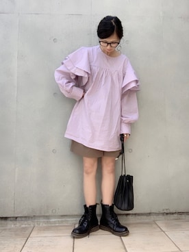 「肩フリル」｜「アイテム（その他）」を使った、なな☺︎さん（レディース・155cm）の春コーディネート