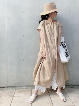 「ストローハット」｜「アイテム（その他）」を使った、なな☺︎さん（レディース・155cm）の春コーディネート