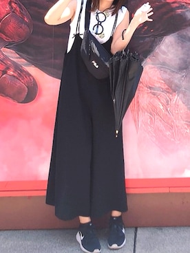 「ユニバ」｜「アイテム（サロペット/オーバーオール）」を使った、なとさん（レディース・168cm）の夏コーディネート