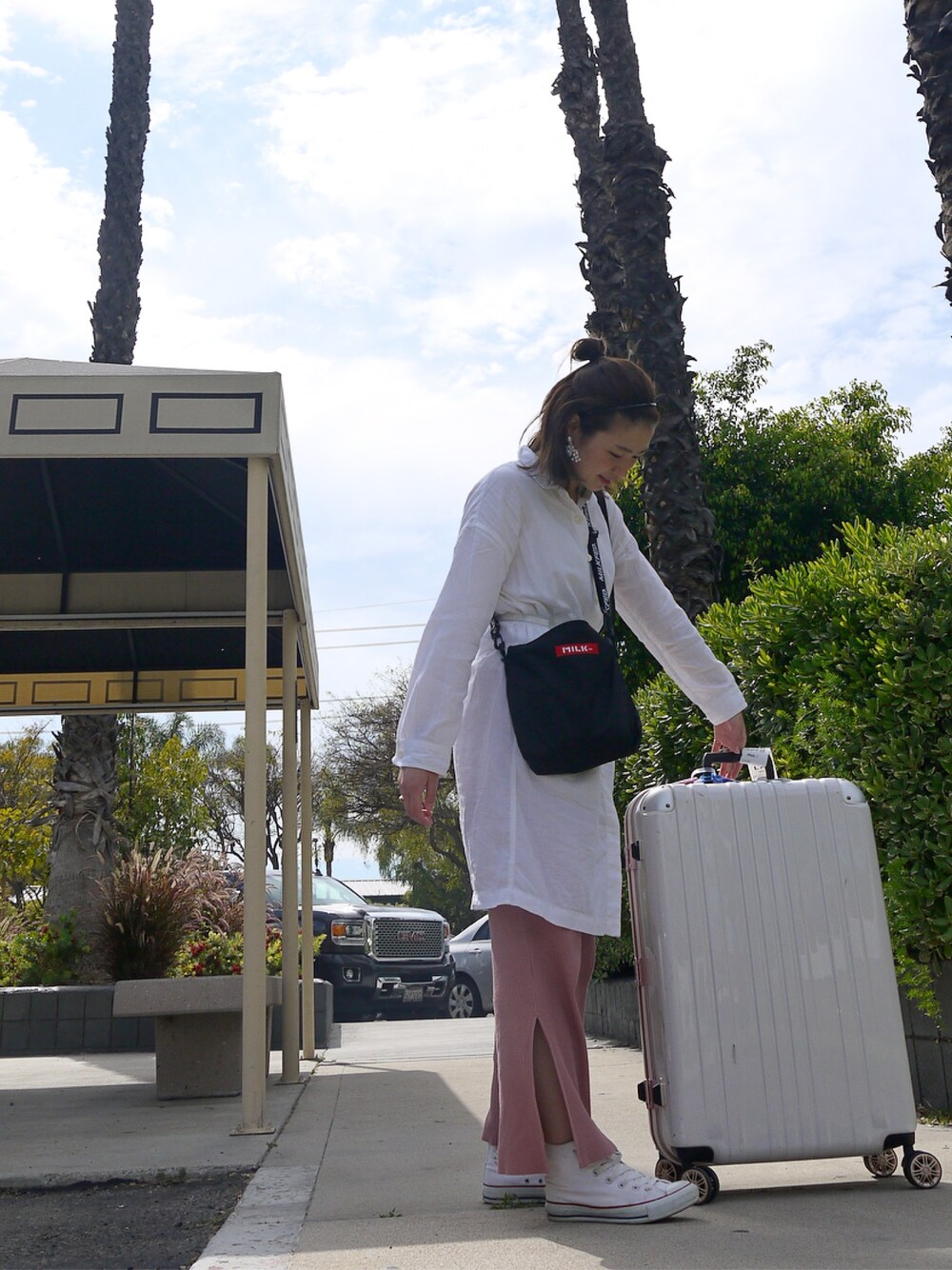 「california、ディズニー、アメリカ、パジャマ、スラックス」｜「MILKFED.のアイテム（バッグ、ブラック系）」を使った、ららめろさん（レディース・163cm）の春コーディネートの1枚目の写真