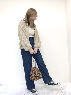 「アプレジュール」｜「アイテム（カーディガン/ボレロ）」を使った、にゃんこさん（レディース・165cm）の秋コーディネート