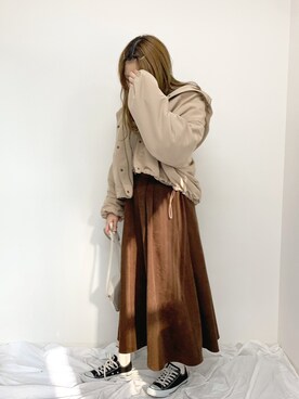 「ブラウンコーデ」｜「アイテム（マウンテンパーカー）」を使った、にゃんこさん（レディース・165cm）の冬コーディネート