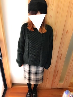 「緑ニット」｜kum!さん（レディース・160cm）の冬コーディネート