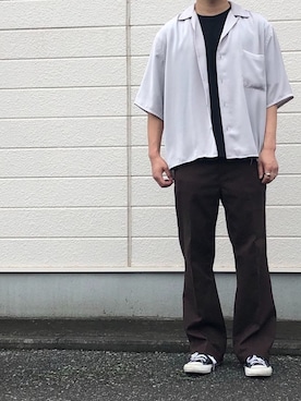 「BIG MAC（ビッグマック）のアイテム（スラックス）」を使った、yashimaさん（メンズ・171cm）の夏コーディネート