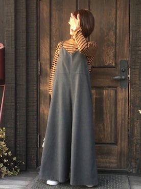 「無地党」｜「アイテム（サロペット/オーバーオール）」を使った、naguさん（レディース・153cm）の冬コーディネート
